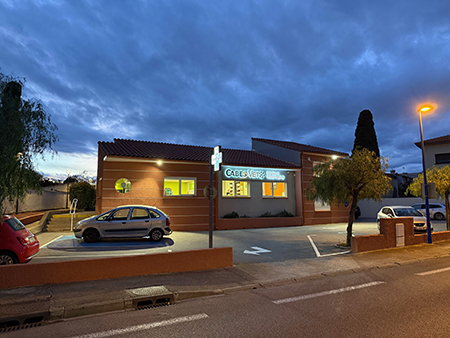 veterinairescabestany-dubiealberny.comfacade-dec-2025-nuit3